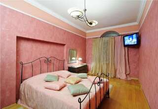 Апартаменты Апартаменты в центре! Минск Улучшенные апартаменты с 1 спальней-21